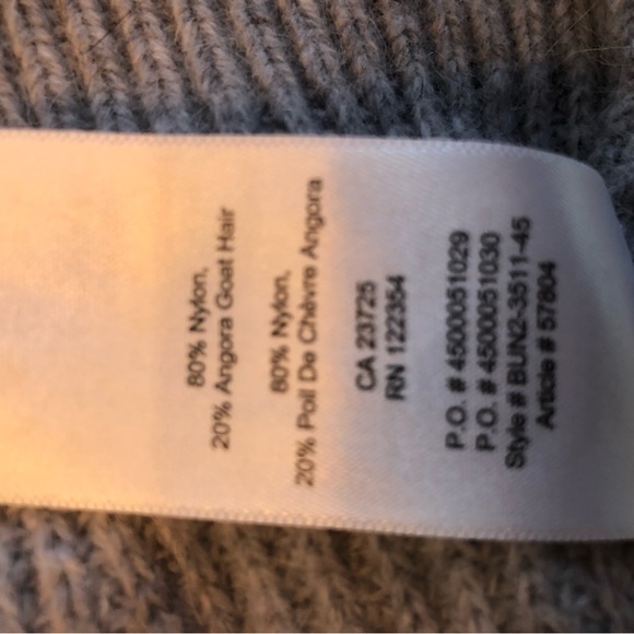 ❗️❗️SOLD❗️❗️Aritzia Talula cardigan sweater - Picture 6 of 7